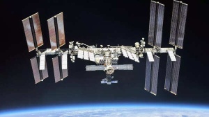 Musk Calls for ISS Retirement, Citing Mars Focus After Trump-Era Funding