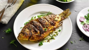 Side effects of eating too much fish: Health drawbacks and safety tips