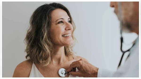 A woman feels painful urination