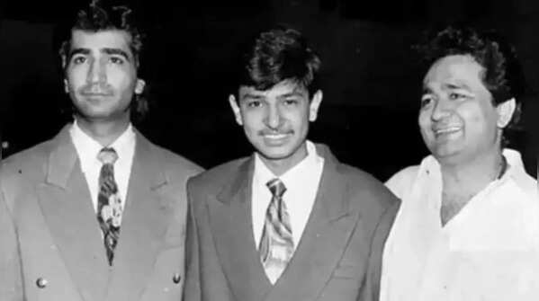 Gulshan Kumar's humble beginnings with cassettes.