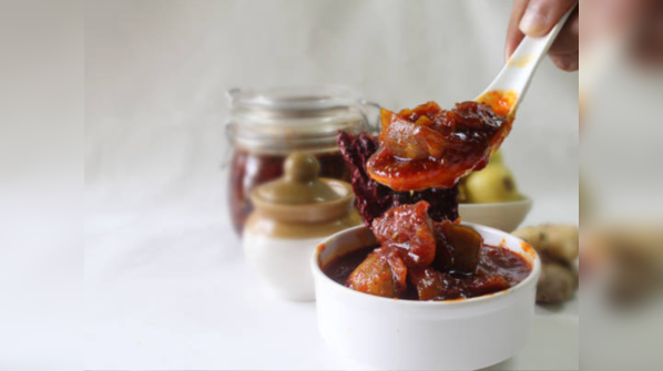 Spicy chutneys or pickles