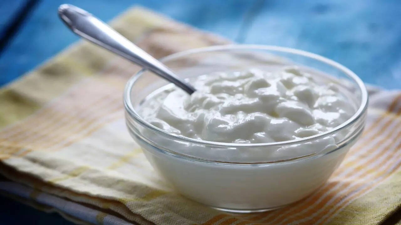 Curd (dahi) for scalp soothing and softness